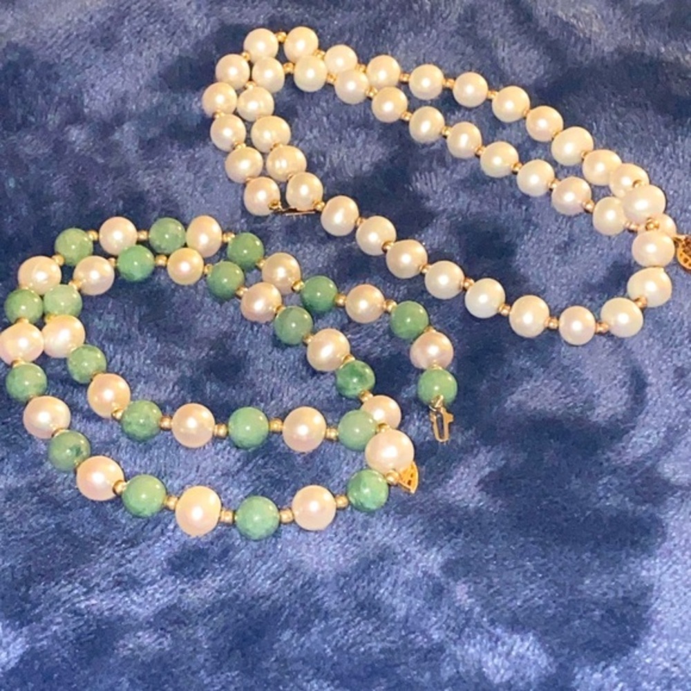 Pearl Necklace with 14K Gold Elegant and Class in one